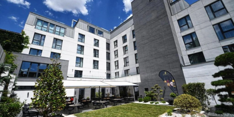 Aniroc Signature Hotel
