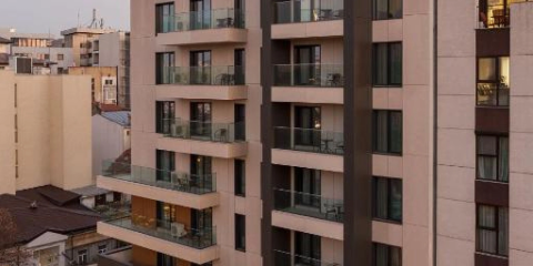 Athina Suites