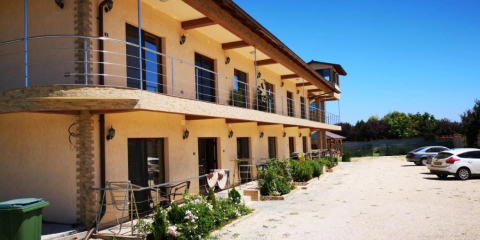 Casa Leo
