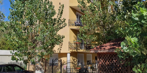 Club Cristal Apartments