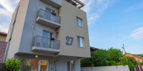 Vila 27